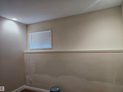 6752 166 Avenue, Edmonton, AB - Indoor Photo Showing Other Room