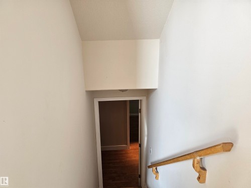 6752 166 Avenue, Edmonton, AB - Indoor Photo Showing Other Room