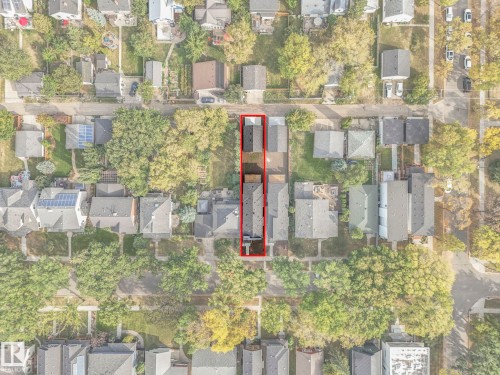 Aerial view of residential area featuring property boundaries highlighted - 10965 129 Street, Edmonton, AB - Outdoor