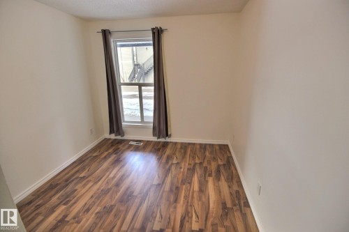 11 1503 Mill Woods Road E, Edmonton, AB - Indoor Photo Showing Other Room