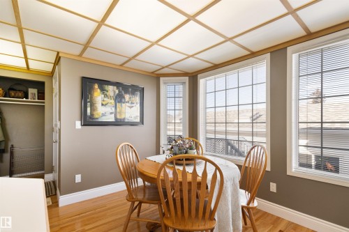 5406 45 St, Tofield, AB - Indoor Photo Showing Dining Room