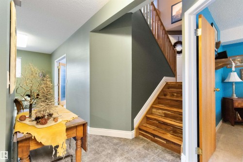 5406 45 St, Tofield, AB - Indoor Photo Showing Other Room