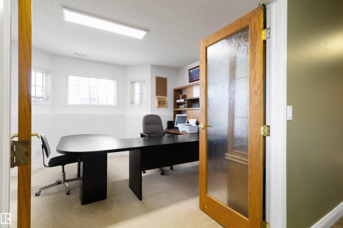 5406 45 St, Tofield, AB - Indoor Photo Showing Office