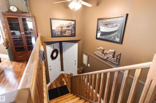 5406 45 St, Tofield, AB - Indoor Photo Showing Other Room