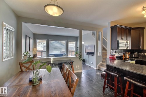 6912 22 Avenue, Edmonton, AB - Indoor Photo Showing Dining Room