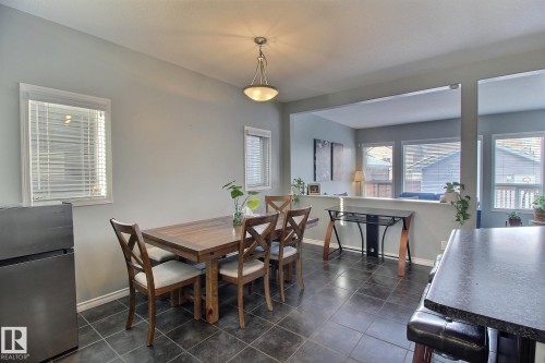 6912 22 Avenue, Edmonton, AB - Indoor Photo Showing Dining Room