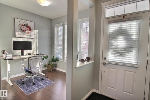 6912 22 Avenue, Edmonton, AB - Indoor Photo Showing Office