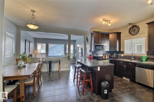 6912 22 Avenue, Edmonton, AB - Indoor