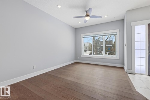 8144 78 Avenue, Edmonton, AB - Indoor Photo Showing Other Room
