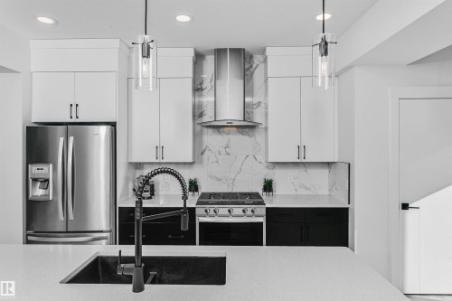 8280 Chappelle Way, Edmonton, AB - Indoor Photo Showing Kitchen With Double Sink With Upgraded Kitchen