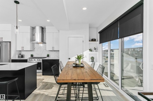 8280 Chappelle Way, Edmonton, AB - Indoor