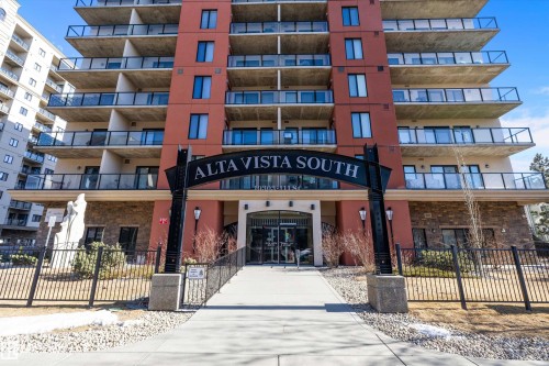 307 10303 111 Street, Edmonton, AB - Outdoor With Facade