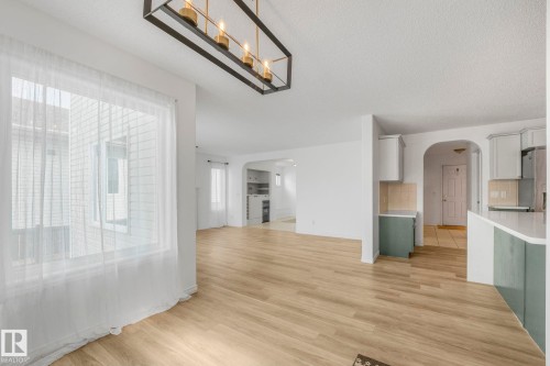 12 Rue Bouchard, Beaumont, AB - Indoor