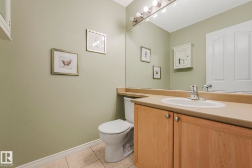 12 Rue Bouchard, Beaumont, AB - Indoor Photo Showing Bathroom