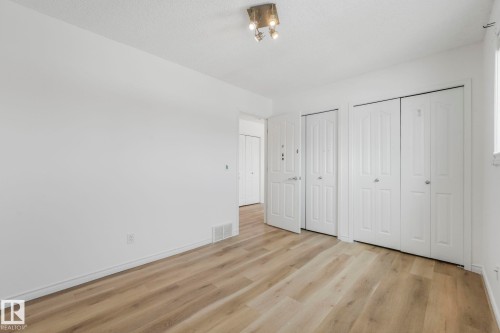 12 Rue Bouchard, Beaumont, AB - Indoor Photo Showing Other Room