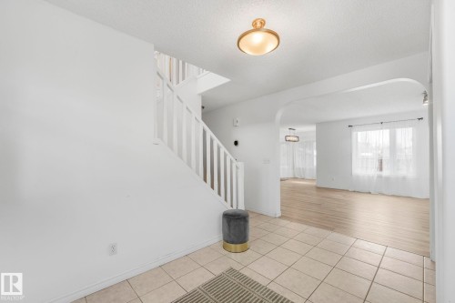 12 Rue Bouchard, Beaumont, AB - Indoor Photo Showing Other Room