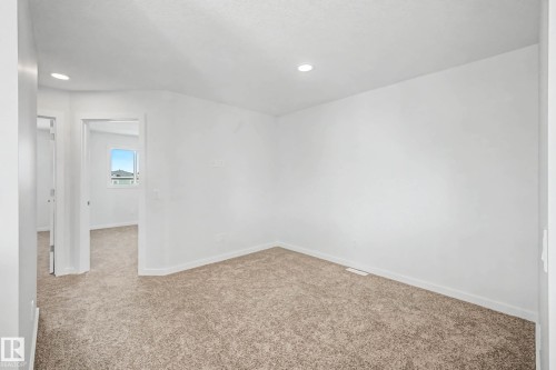 7126 51 Avenue, Beaumont, AB - Indoor Photo Showing Other Room