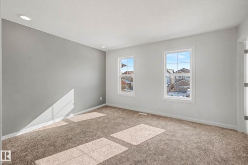 7126 51 Avenue, Beaumont, AB - Indoor Photo Showing Other Room