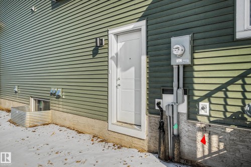 7126 51 Avenue, Beaumont, AB - Outdoor With Exterior