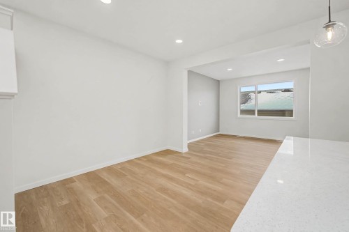 7126 51 Avenue, Beaumont, AB - Indoor Photo Showing Other Room