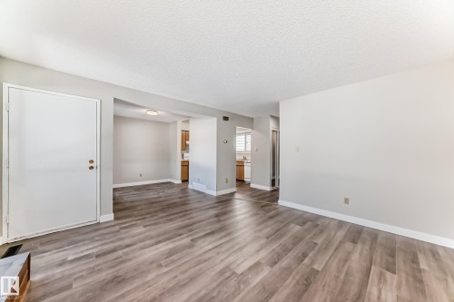 64 4610 17 Avenue, Edmonton, AB - Indoor