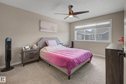 41 Robin Way, St. Albert, AB - Indoor Photo Showing Bedroom