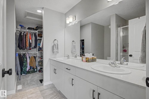 41 Robin Way, St. Albert, AB - Indoor Photo Showing Bathroom