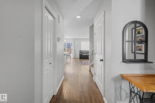 41 Robin Way, St. Albert, AB - Indoor Photo Showing Other Room