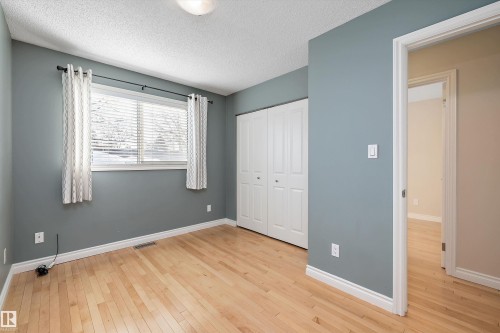 10423 150 Street, Edmonton, AB - Indoor Photo Showing Other Room