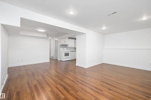 10423 150 Street, Edmonton, AB - Indoor Photo Showing Other Room