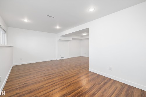 10423 150 Street, Edmonton, AB - Indoor Photo Showing Other Room