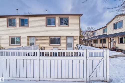 4769 35 Avenue, Edmonton, AB - Outdoor