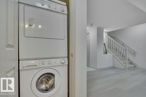 41 1650 Towne Center Boulevard, Edmonton, AB - Indoor Photo Showing Laundry Room