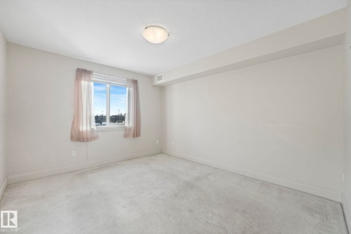 213 13005 140 Avenue, Edmonton, AB - Indoor Photo Showing Other Room