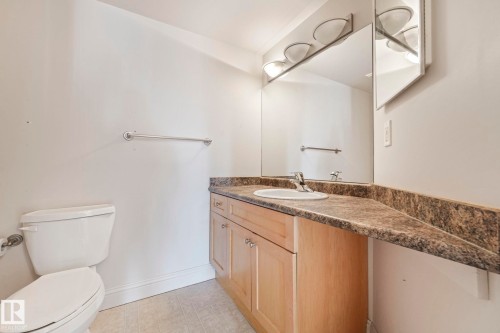 213 13005 140 Avenue, Edmonton, AB - Indoor Photo Showing Bathroom