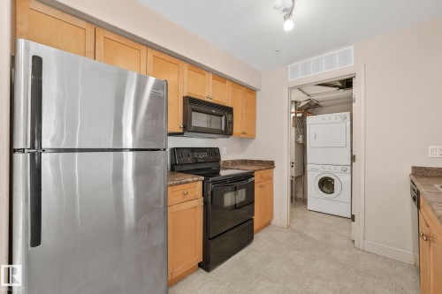 213 13005 140 Avenue, Edmonton, AB - Indoor