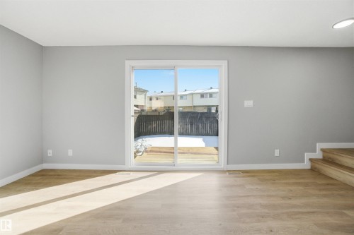 225 Harrison Drive, Edmonton, AB - Indoor Photo Showing Other Room