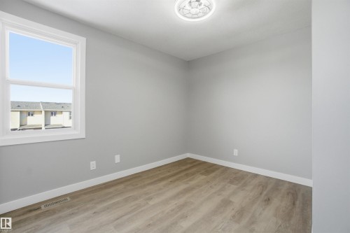 225 Harrison Drive, Edmonton, AB - Indoor Photo Showing Other Room