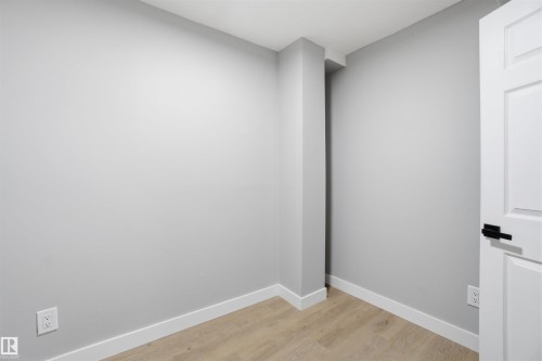 225 Harrison Drive, Edmonton, AB - Indoor Photo Showing Other Room