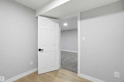 225 Harrison Drive, Edmonton, AB - Indoor Photo Showing Other Room