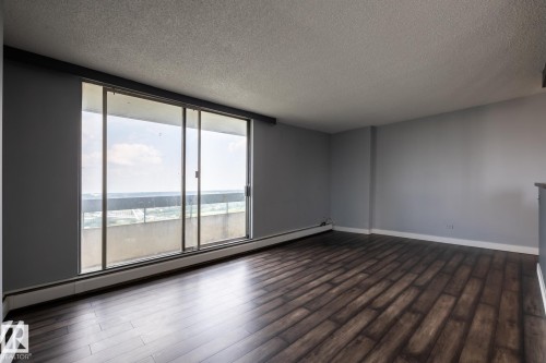 911 10883 Saskatchewan Drive, Edmonton, AB - Indoor Photo Showing Other Room