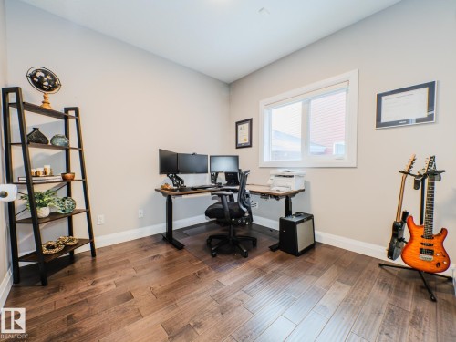 2611 Blue Jay Close, Edmonton, AB - Indoor Photo Showing Office