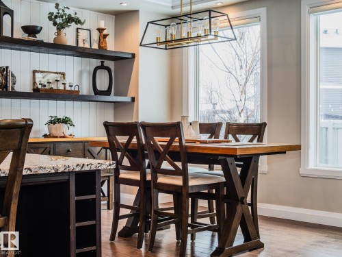 2611 Blue Jay Close, Edmonton, AB - Indoor Photo Showing Dining Room