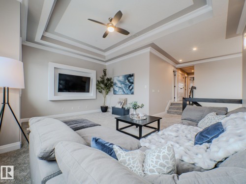 2611 Blue Jay Close, Edmonton, AB - Indoor