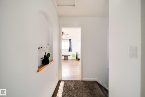 3716 160A Avenue, Edmonton, AB - Indoor Photo Showing Other Room