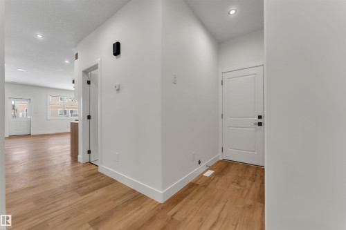 207 Basin Court, Leduc, AB - Indoor Photo Showing Other Room