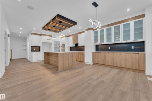 209 Basin Court, Leduc, AB - Indoor Photo Showing Kitchen