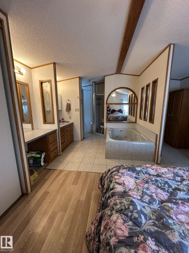 67 4204 47 Street, Wetaskiwin, AB - Indoor Photo Showing Bedroom