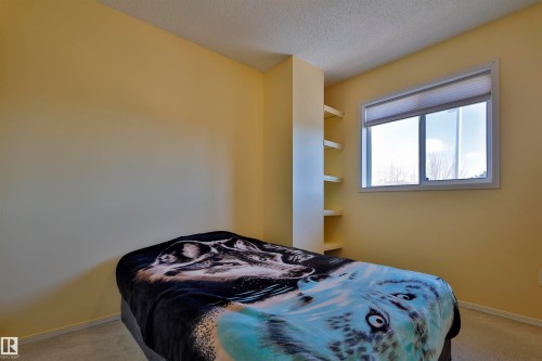 1467 Grant Way, Edmonton, AB - Indoor Photo Showing Bedroom