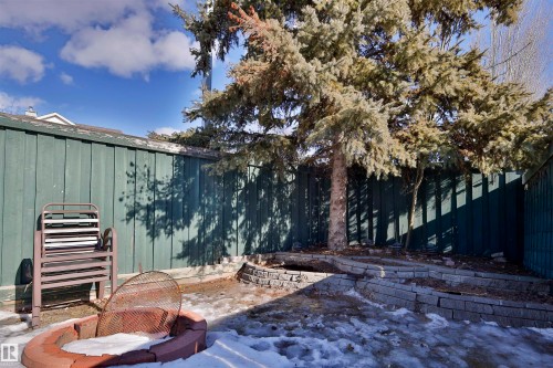 1467 Grant Way, Edmonton, AB - Outdoor